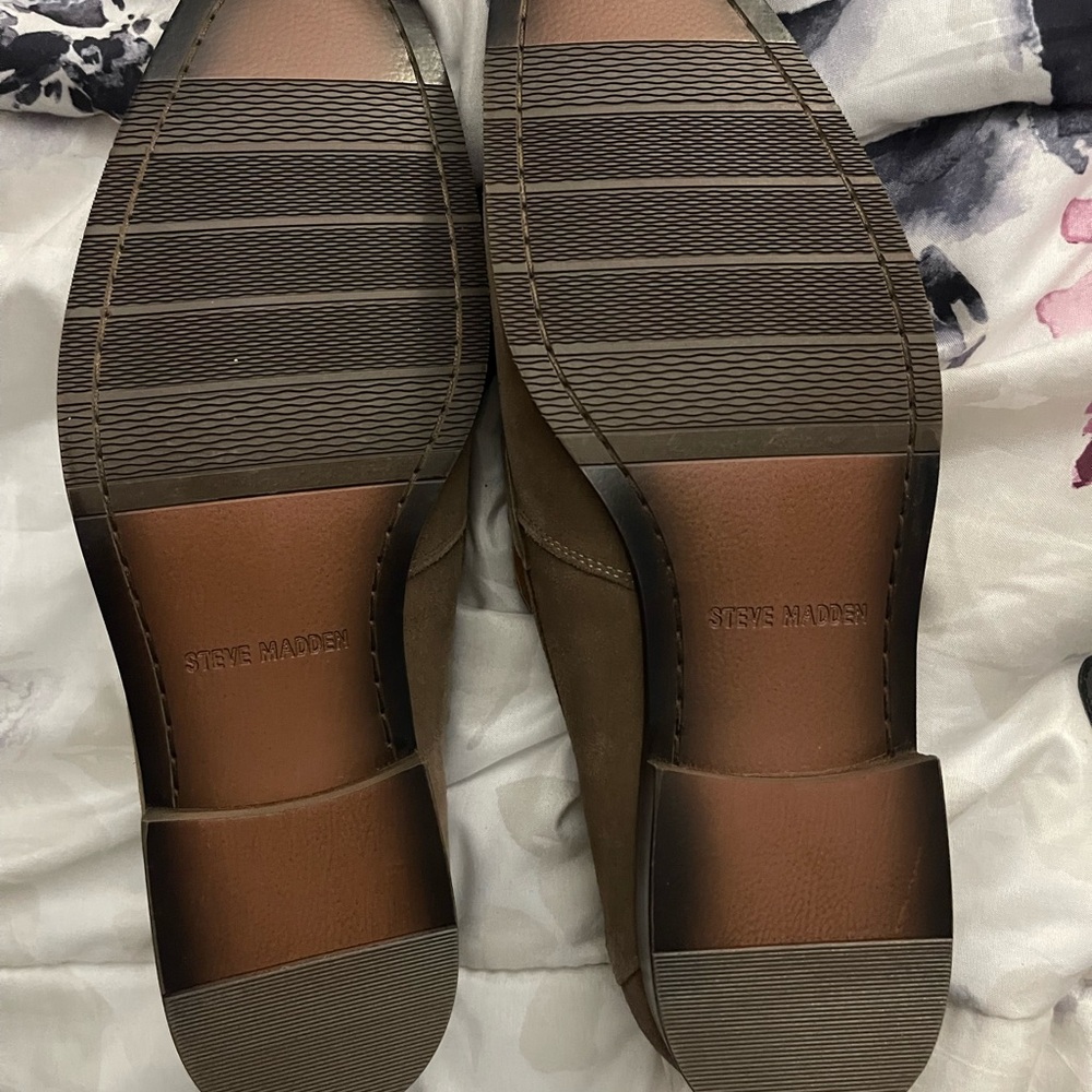 Steve Madden Brown Loafers for Men - Picture 3 of 3